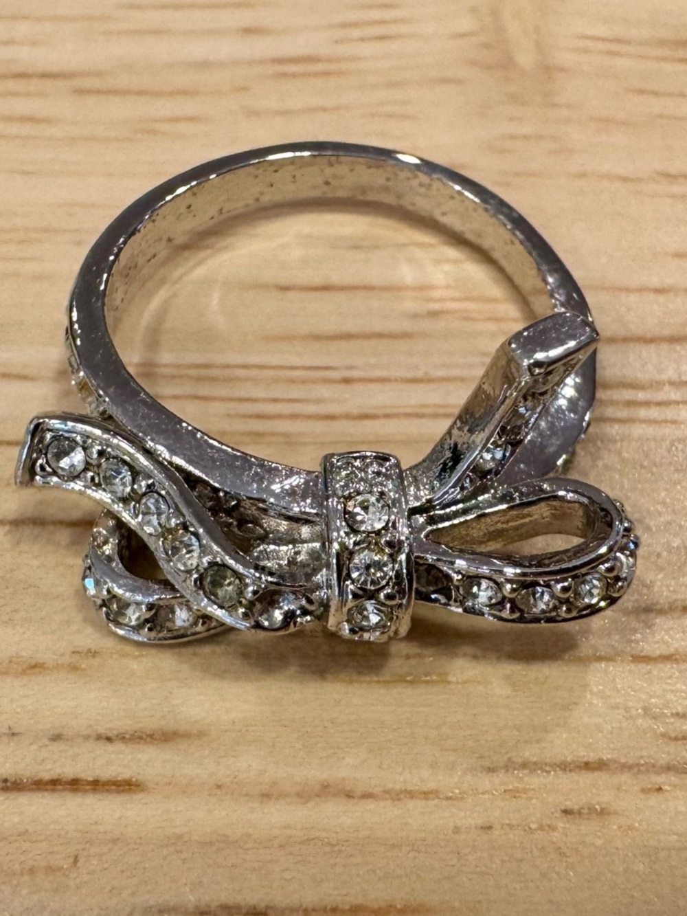 ✨ The Perfect Gift for Her: A Sparkling Symbol of Grace ✨